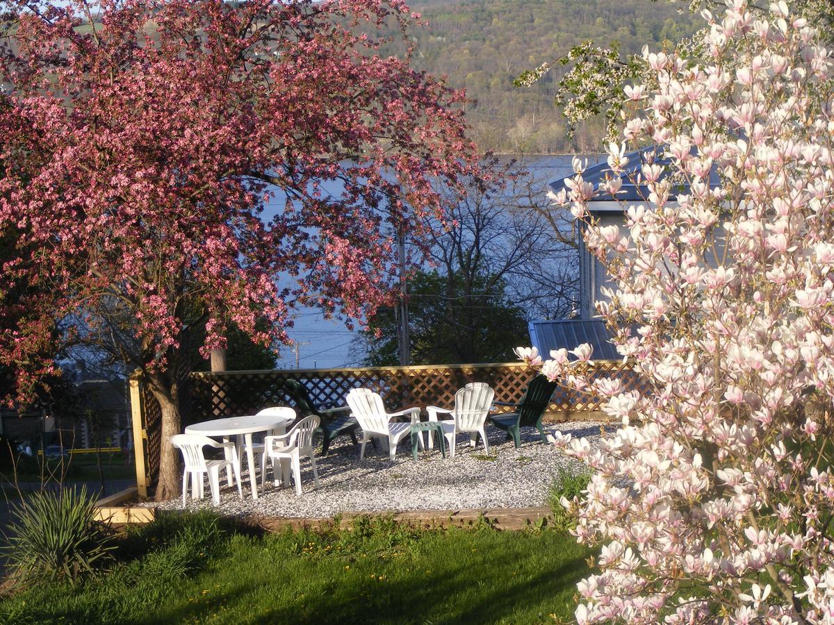 Lake Valley Legends B&B Watkins Glen Eksteriør billede