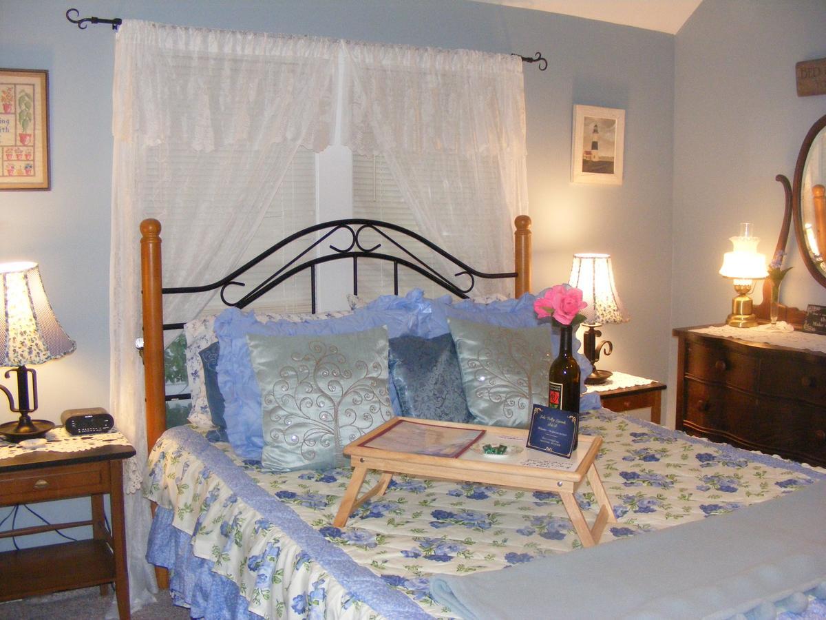 Lake Valley Legends B&B Watkins Glen Eksteriør billede